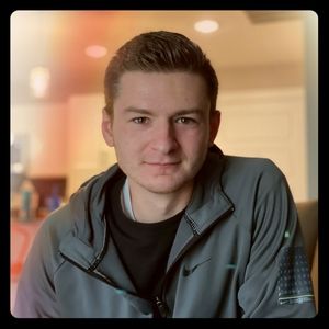 Meet your Posher, Logan